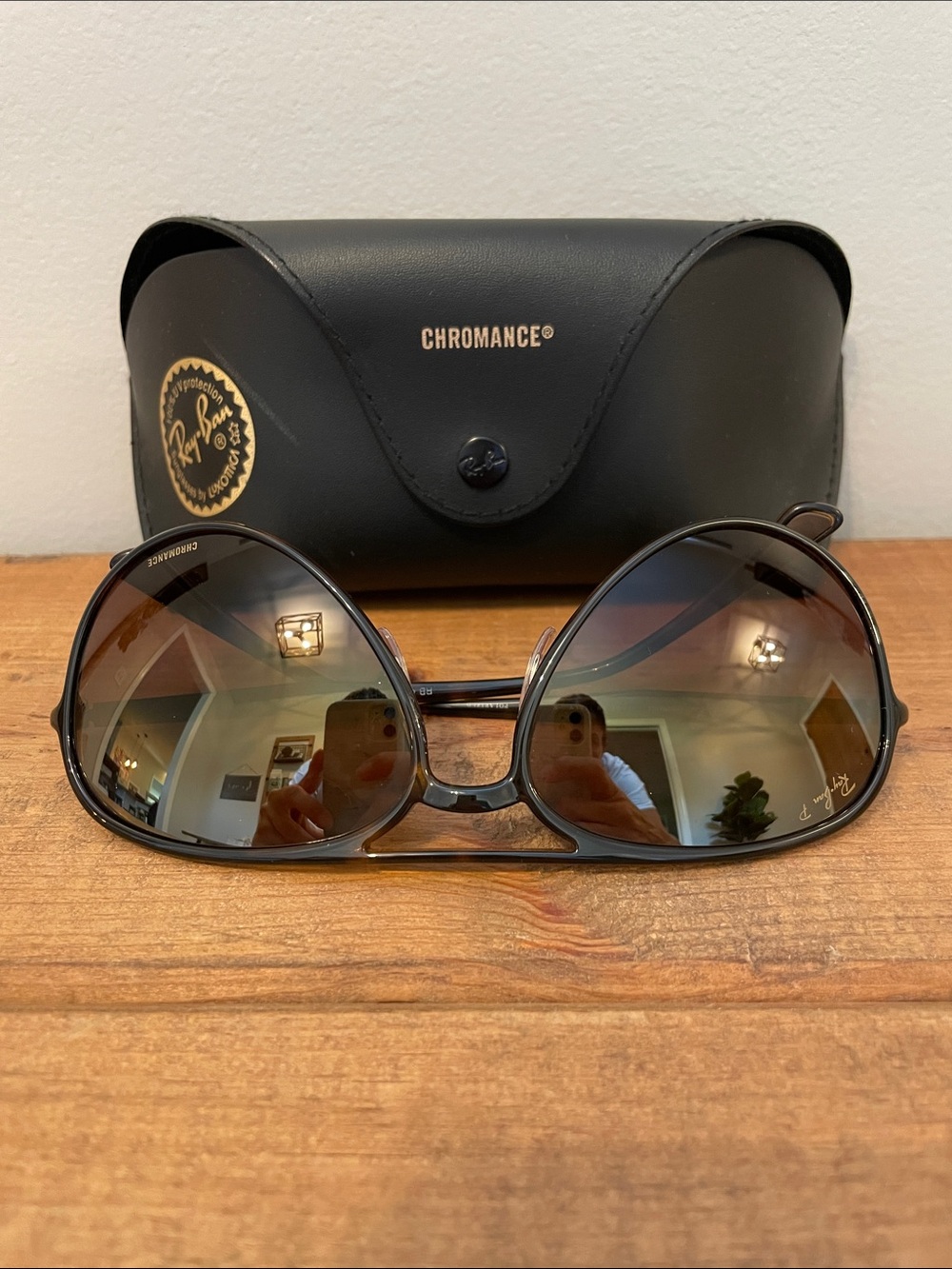 NWOT Ray-Ban Sunnies